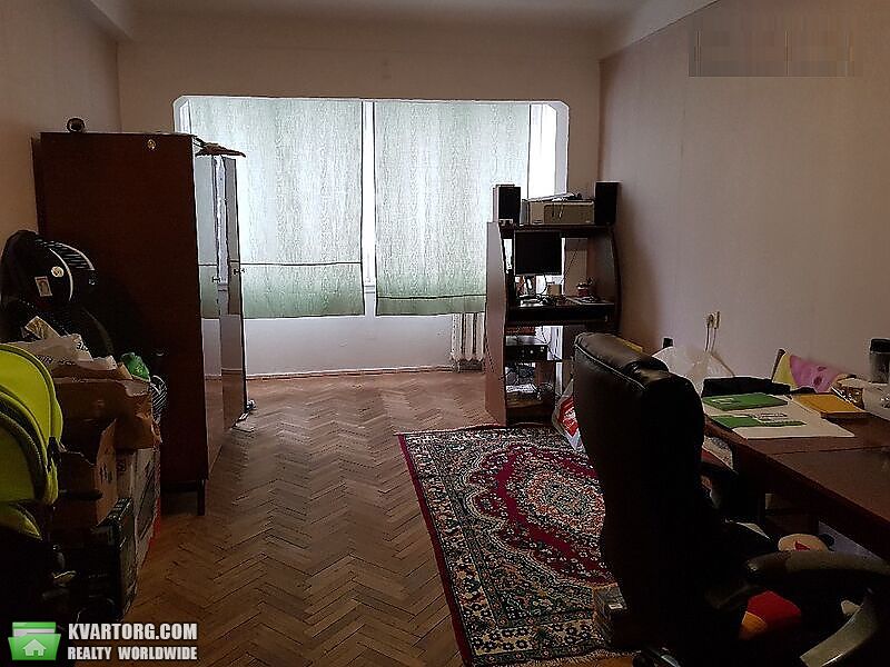 Sell 3-room apartment. Киев, Березняковская — photo 1