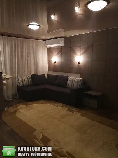 Rent out 2-room apartment. Киев,  Чугуевский пер — photo 2