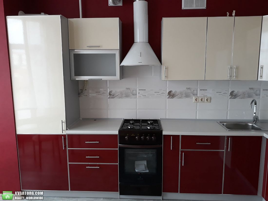 Rent out 1-room apartment. Киев,  Львовская — photo 2