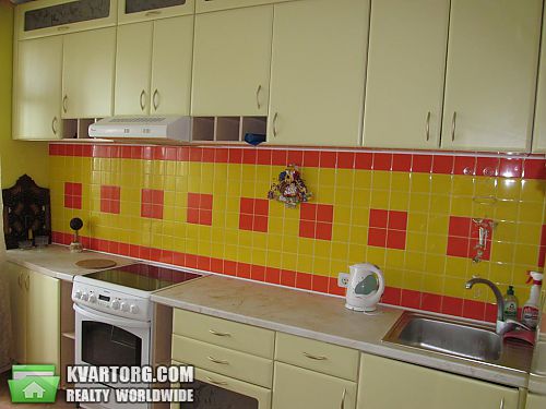 Rent out 1-room apartment. Киев,  Бажана — photo 2