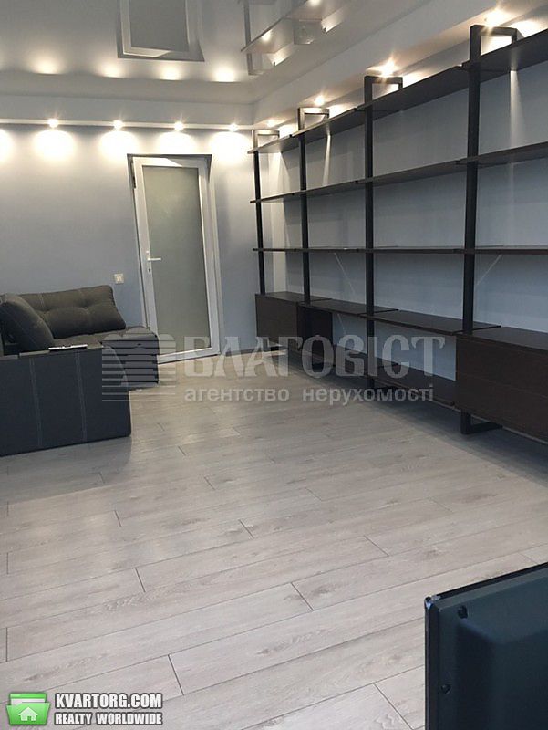 Rent out 2-room apartment. Киев,  Оболонский пр — photo 3