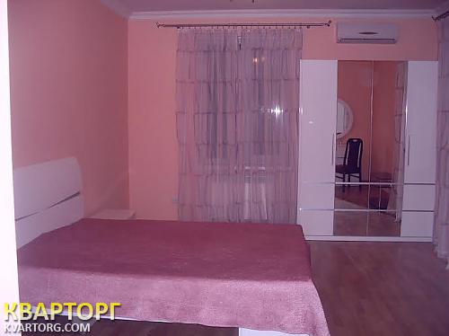 Rent out house. Киев, Садовая — photo 4