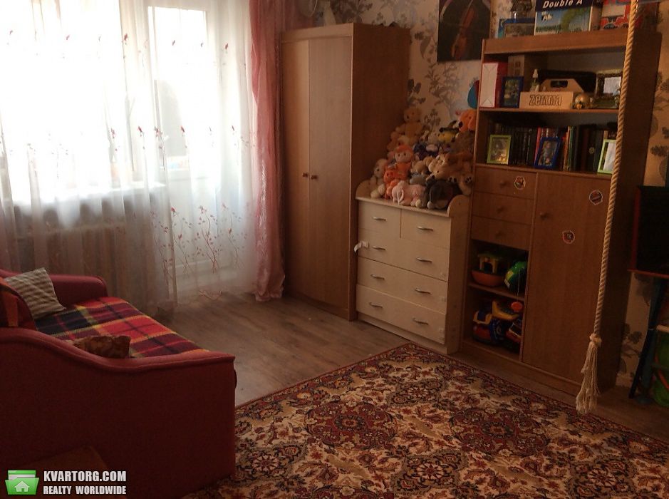 Sell 2-room apartment. Киев,  Еленовская — photo 3