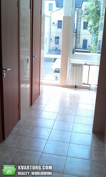 Rent out office. Киев, Эспланадная — photo 4