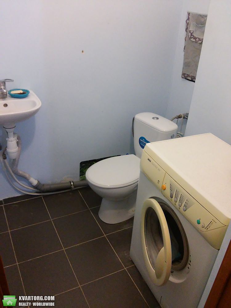 Rent out 3-room apartment. Киев,  Градинская — photo 10