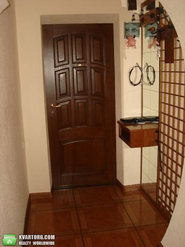 Sell 3-room apartment. Киев,  Святошинский пер — photo 1
