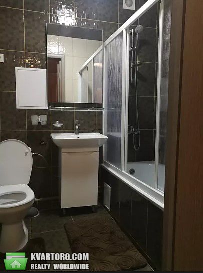 Rent out 2-room apartment. Киев,  Чугуевский пер — photo 7