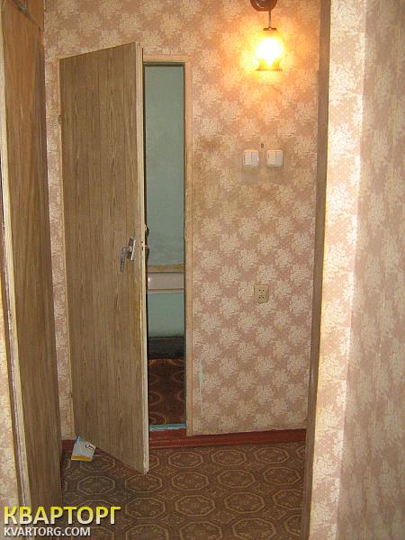 Rent out 2-room apartment. Киев,  Милославская — photo 8