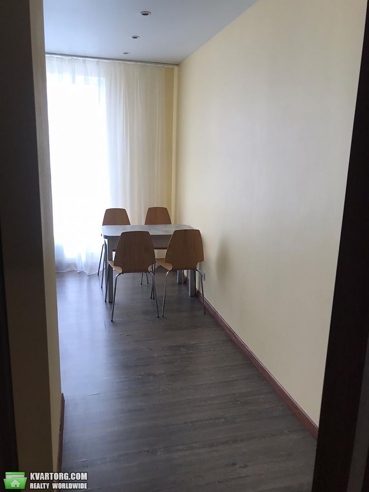 Sell 1-room apartment. Киев,  Богдановская — photo 2