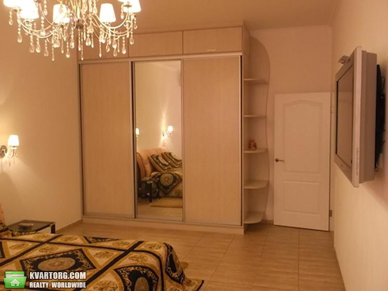 Rent out 2-room apartment. Киев,  Механизаторов — photo 3
