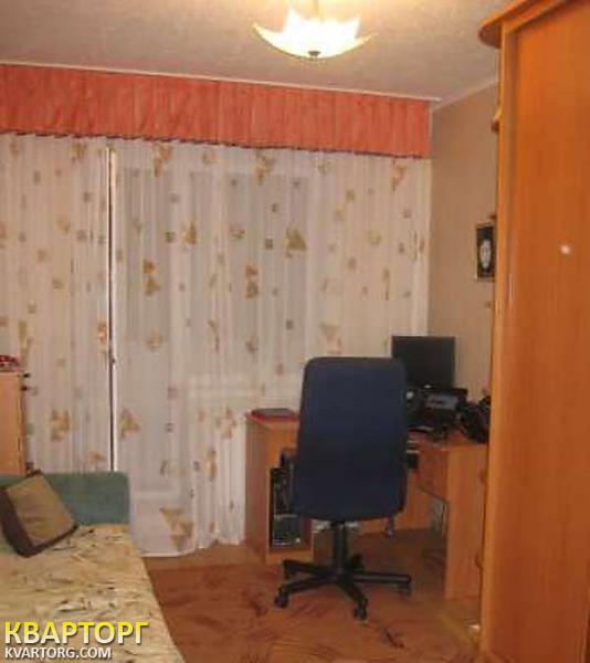 Rent out 2-room apartment. Киев,  Армянская — photo 3