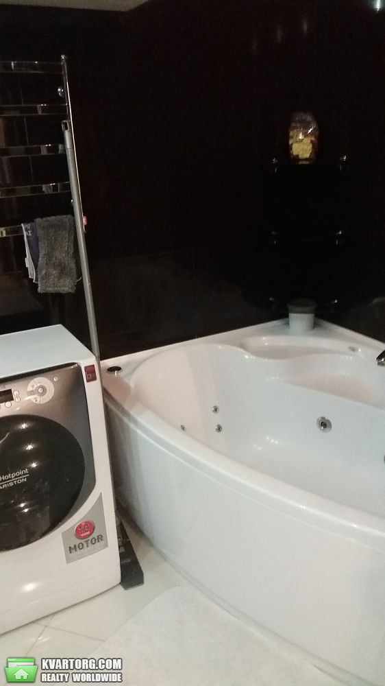 Rent out 3-room apartment. Киев,  Борщаговская — photo 3