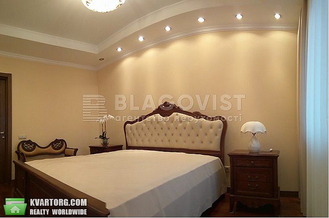 Sell 3-room apartment. Киев,  Дегтяревская — photo 5