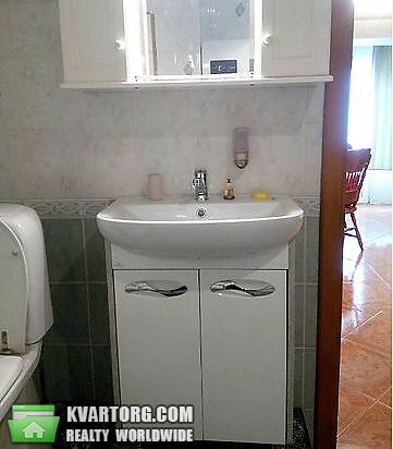 Rent out 1-room apartment. Киев,  Лабораторный пер — photo 5