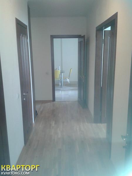 Rent out 2-room apartment. Киев,  Княжий Затон — photo 5