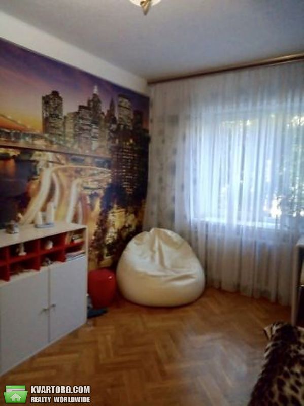 Sell 3-room apartment. Киев,  Зодчих — photo 4