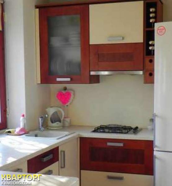 Sell house. Киев,  Славянская — photo 1
