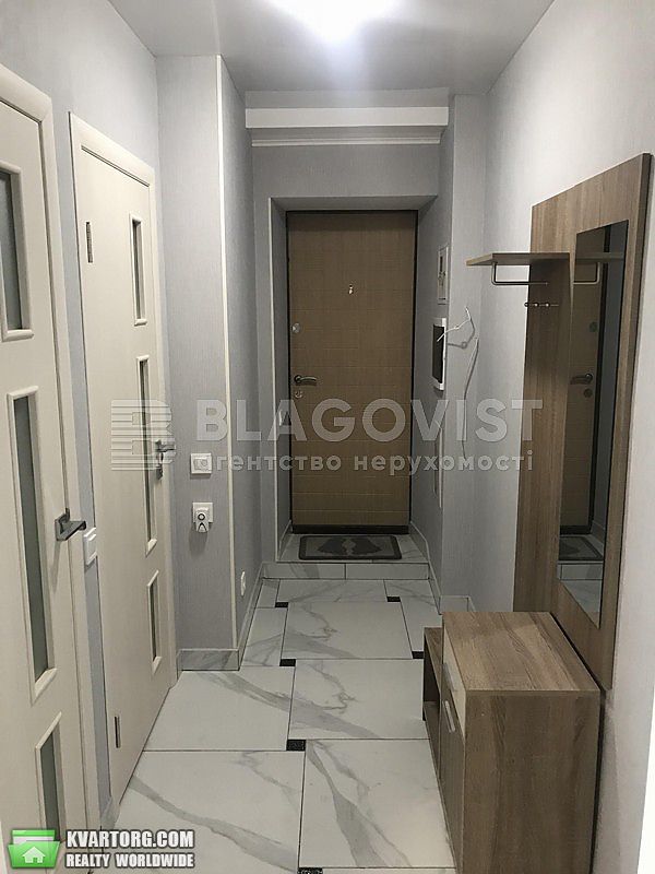 Rent out 2-room apartment. Киев, Туманяна Ованеса — photo 8