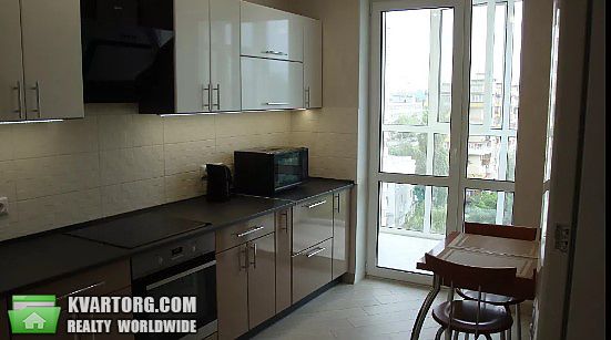 Rent out 1-room apartment. Киев, Приорская — photo 4