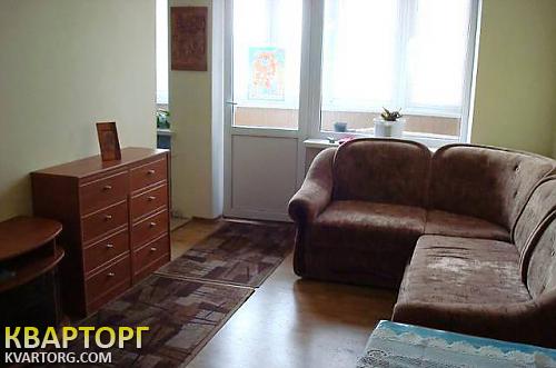 Rent out 1-room apartment. Киев, Бориспольская ул. — photo 1