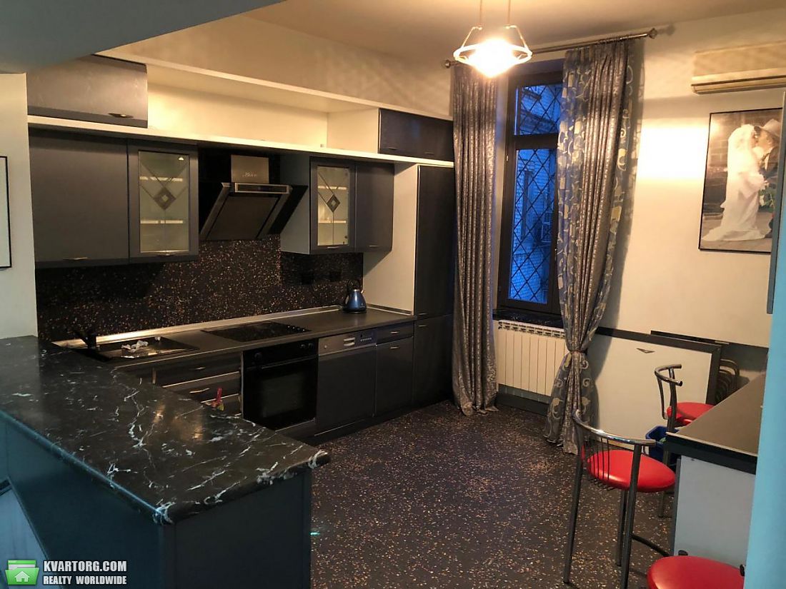 Rent out 4-room apartment. Киев,  Никольско-Ботаническая — photo 5