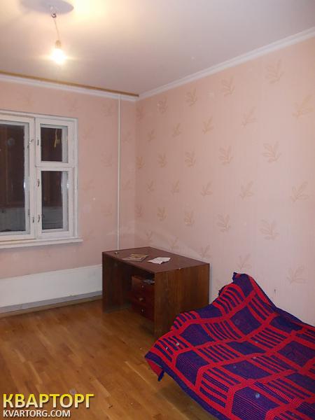 Rent out 2-room apartment. Киев,  Ревуцкого — photo 2