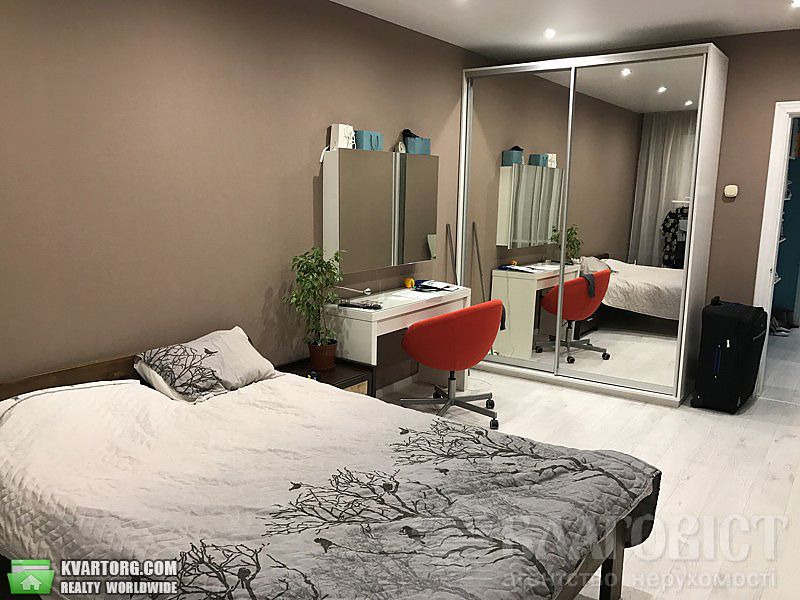 Sell 3-room apartment. Киев,  Чавдар — photo 1