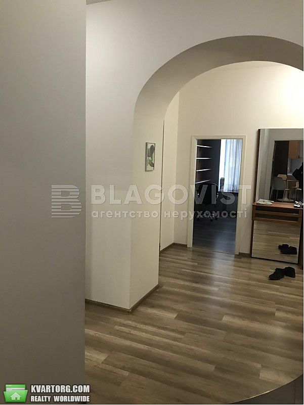 Sell 4-room apartment. Киев,  Воровского — photo 5