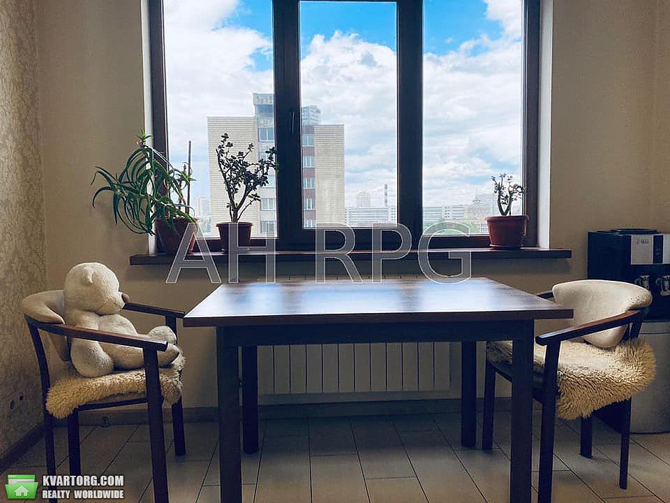 Sell 4-room apartment. Киев,  Мирного Панаса — photo 1