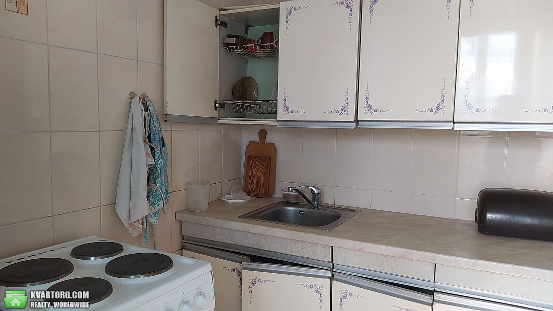Rent out 2-room apartment. Киев,  Симиренко — photo 7