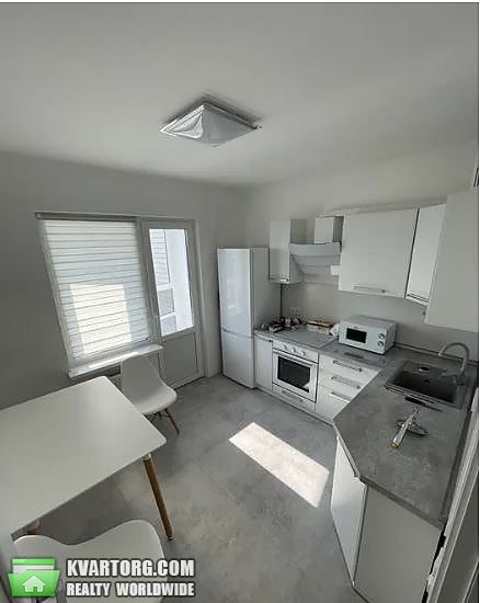 Rent out 1-room apartment. Киев, Софии Русовой — photo 1