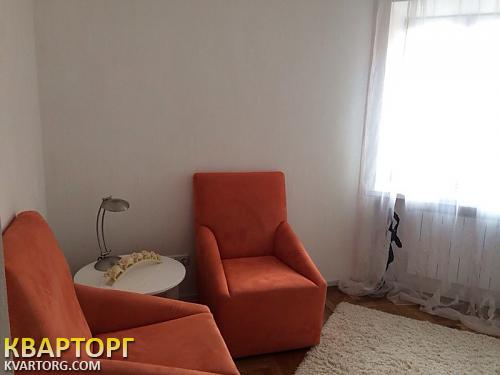 Rent out 2-room apartment. Киев, Сребнокольская — photo 8