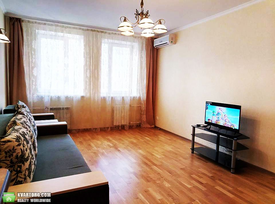 Rent out 1-room apartment. Киев,  Просвещения — photo 2