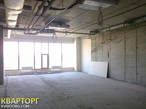 Rent out office. Киев, спортивная пл. — photo 1