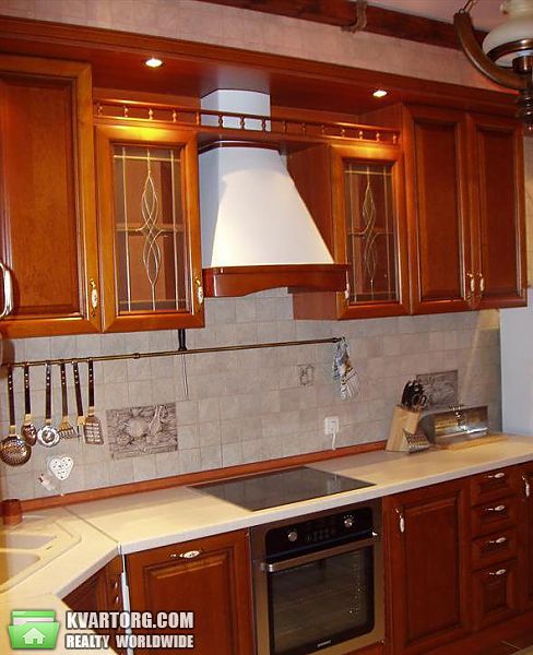Rent out 3-room apartment. Киев, ул. Дмитриевская — photo 4