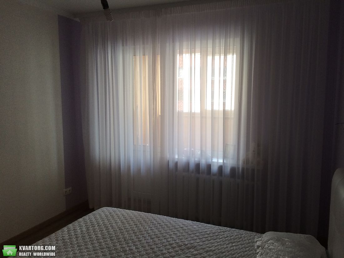 Sell 2-room apartment. Киев,  Урловская — photo 4