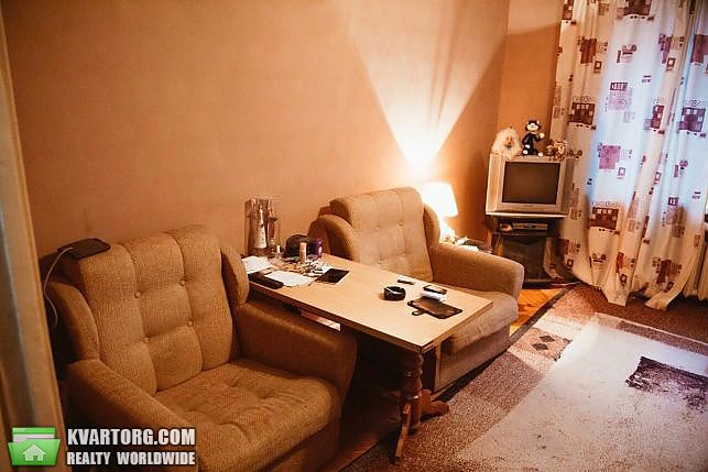 Rent out 2-room apartment. Киев,  Липковского — photo 7