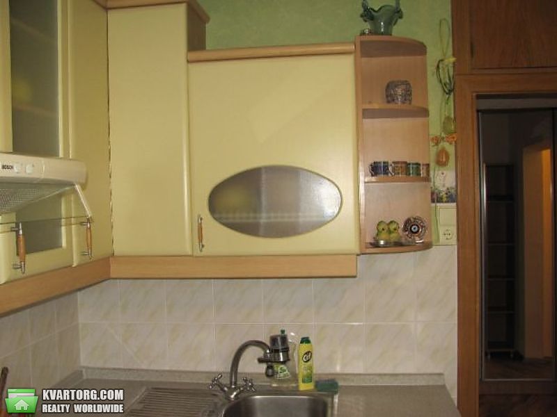 Sell 2-room apartment. Киев,  Маяковского — photo 2