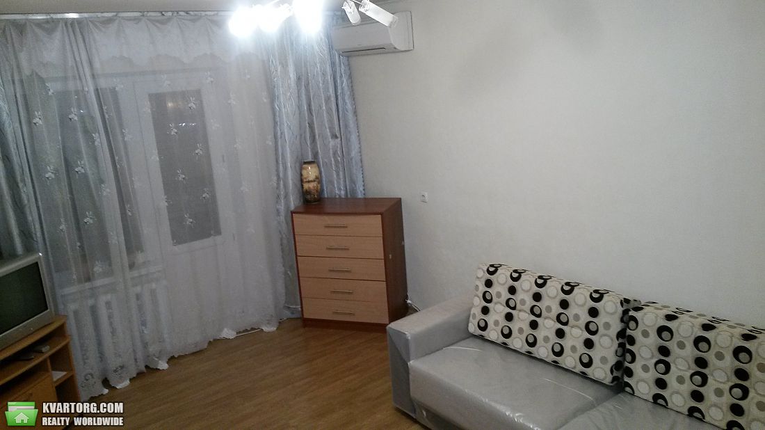 Rent out 1-room apartment. Киев,  Григоренко пр — photo 1