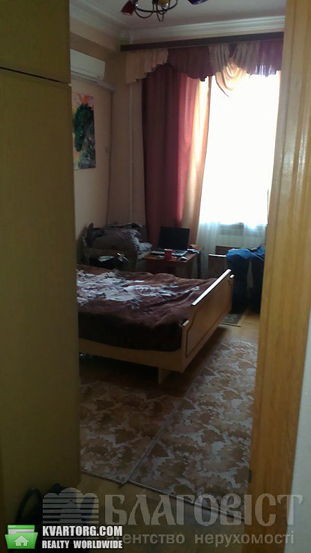 Sell 2-room apartment. Киев,  Строителей — photo 3
