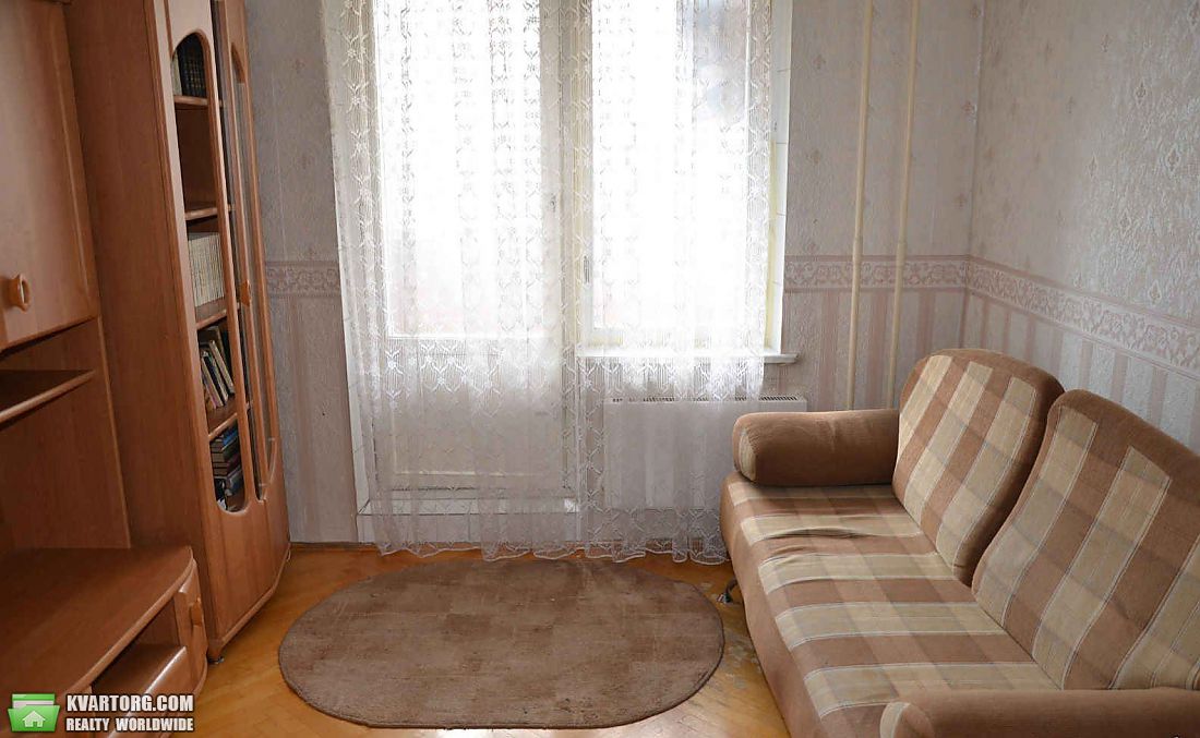 Rent out 2-room apartment. Киев,  Коломиевский переулок — photo 2
