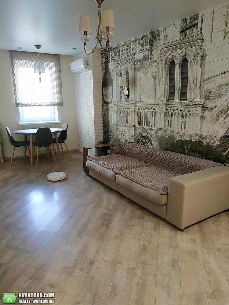 Sell 3-room apartment. Харьков, Велозаводская — photo 1