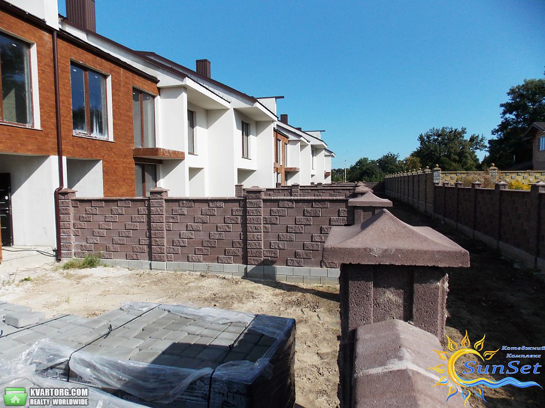 Sell Townhouse. Украинка, Чорновола — photo 2