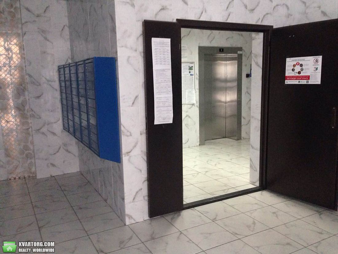 Sell 2-room apartment. Киев,  Воссоединения пр — photo 4