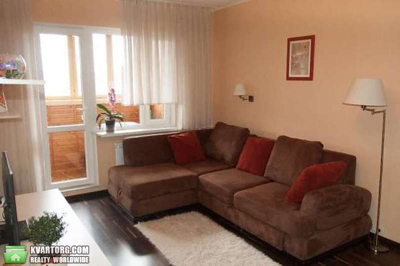 Sell 2-room apartment. Киев,  Каштановая — photo 3