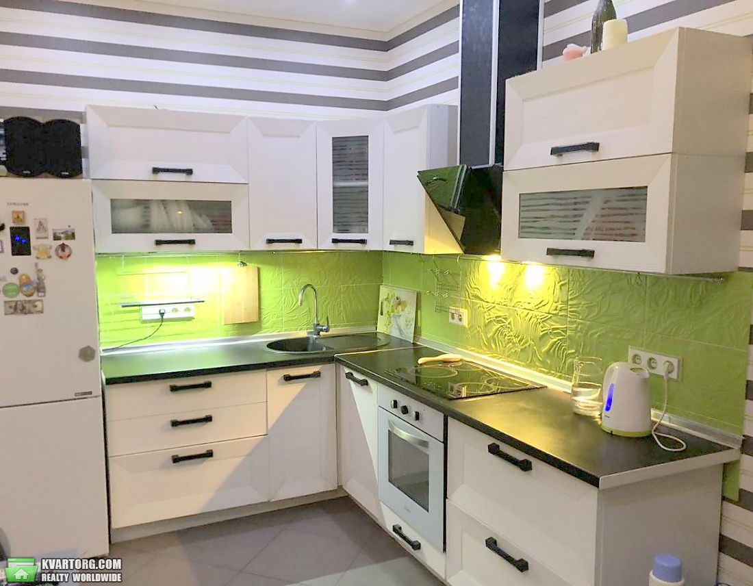 Rent out 2-room apartment. Киев,  Полтавская — photo 5