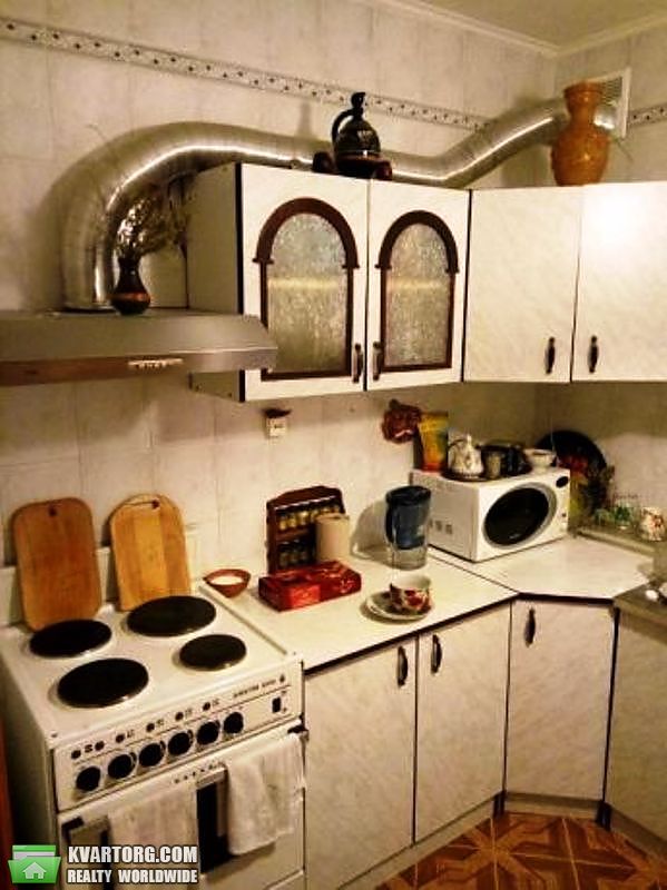 Sell 3-room apartment. Киев,  Срибнокильская — photo 5