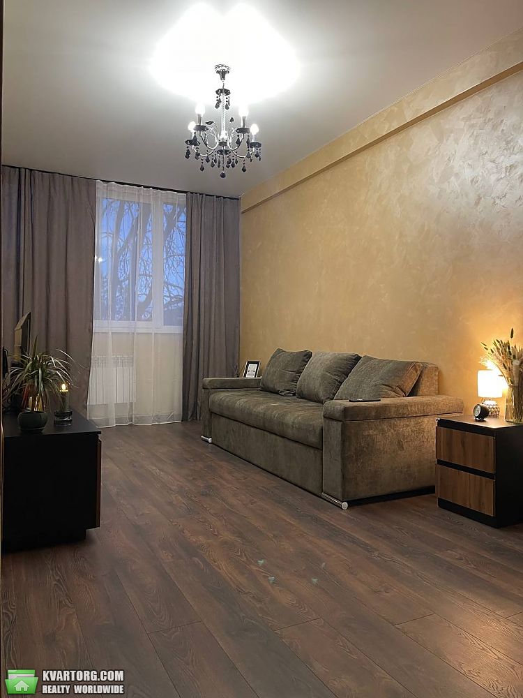 Sell 1-room apartment. Ужгород,  Парижской коммуны — photo 6