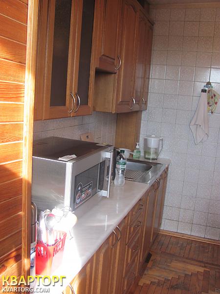 Rent out 2-room apartment. Киев,  Ушинского — photo 1
