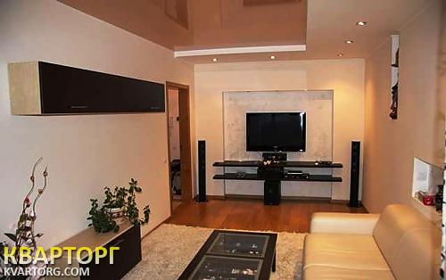 Rent out 2-room apartment. Киев,  Автозаводская — photo 5